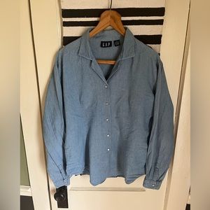 Vintage GAP chambray shirt, size medium